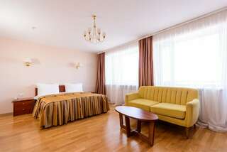 Гостиница Югор Сыктывкар Джуниор Сюит-11