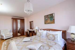 Гостиница Югор Сыктывкар Люкс-1