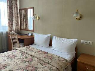 Гостиница Югор Сыктывкар Стандартный с 1 двухспальной кроватью-1